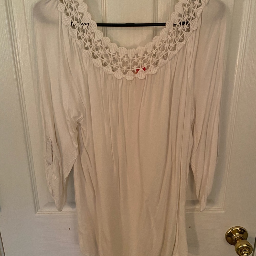 Sunny Leigh white cotton embroidered top